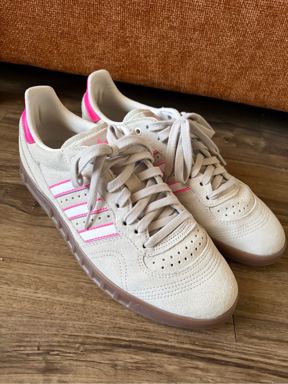 adidas Originals Suede Low-Top Sneakers in Beige with Pink Accents